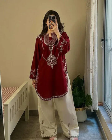 Heer Emb 2Pc
